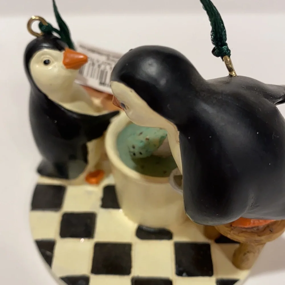 Tj’s Christmas Penguins Serving Ice Cream Christmas Tree Ornament Decoration - Picture 4 of 10